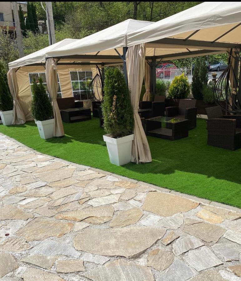 Zeleni Dvor Bed and Breakfast Ribarska Banja Εξωτερικό φωτογραφία