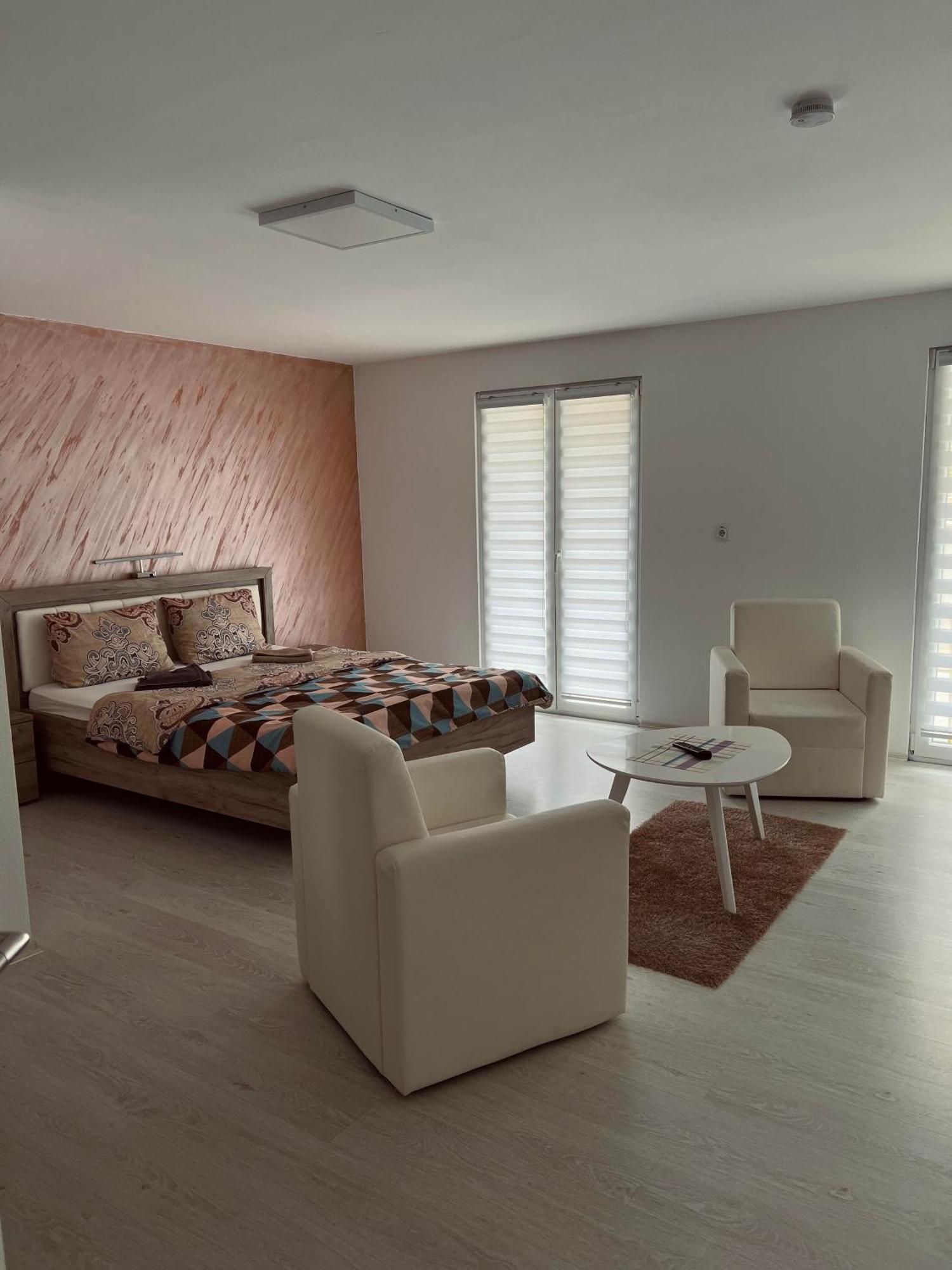 Zeleni Dvor Bed and Breakfast Ribarska Banja Εξωτερικό φωτογραφία